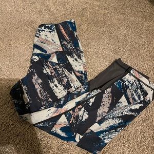 Zella Hatha High Waist Crop Leggings- Mediun